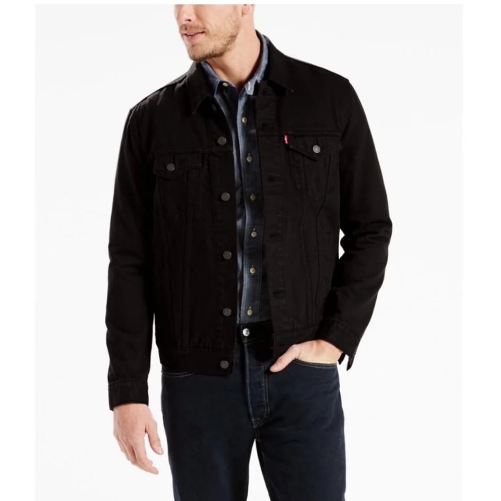 Black Levi’s Denim Jacket